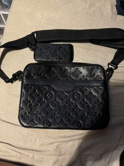 Louis Vuitton Trio Messenger