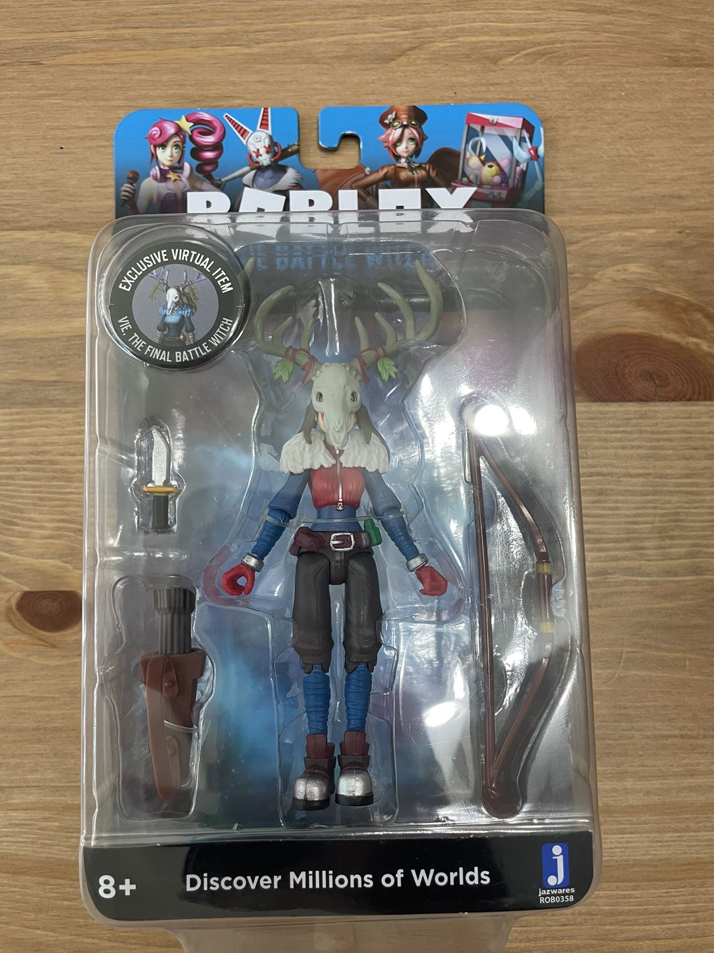 Roblox Imagination Collection - Vie Battle Witch Figure [Virtual Item Included]