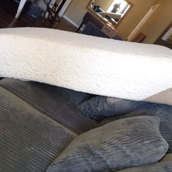 SERTA PERFECT SLEEPER EURO TOP TWIN SIZE MATTRESS 