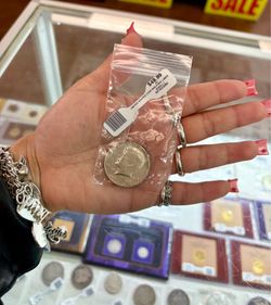 Silver coin 🪙