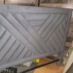 Queen head board & Queen Platform frame