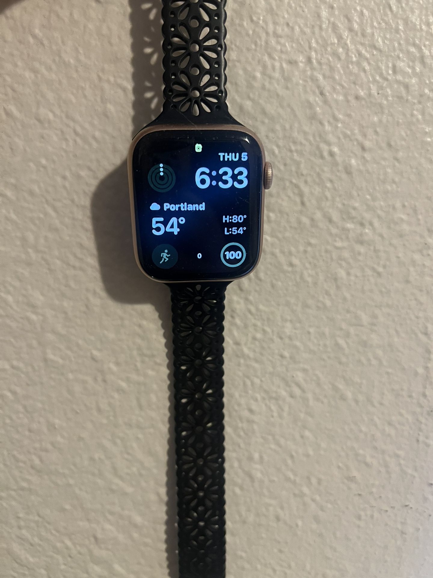 44mm Apple Watch Series 6
