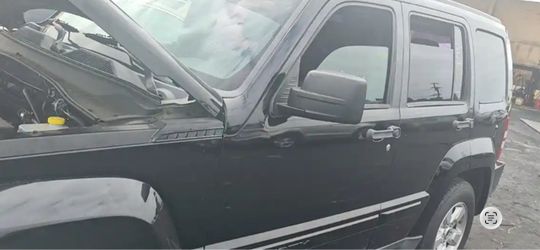 2010 JEEP LIBERTY parts
