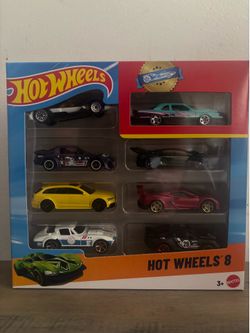 Hot Wheel Pack 8 Cars