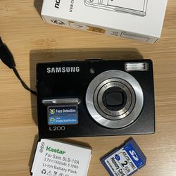 Samsung L200 Black Digital Camera Tested Works