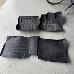2015 Chevy Equinox Mats Car Mats