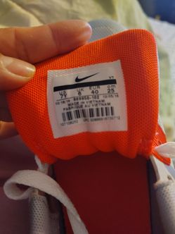 Nike prox max 90 size 7y
