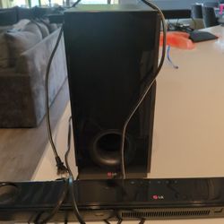 LG Sound Bar And Subwoofer 