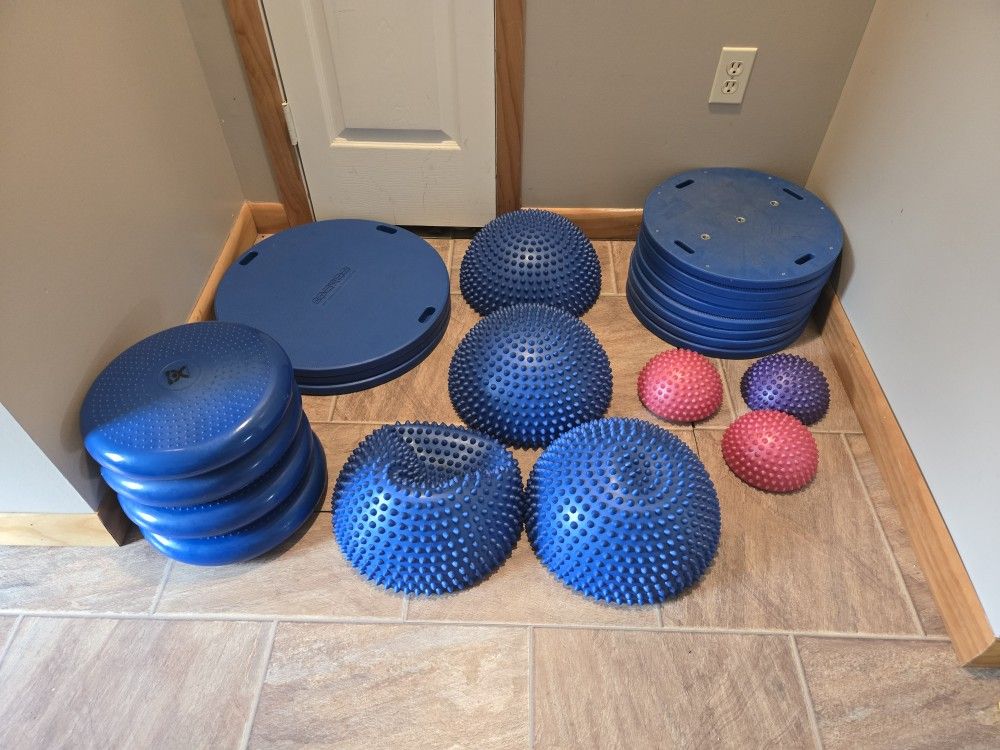 Balance Boards / Stones / Disc's. CanDo