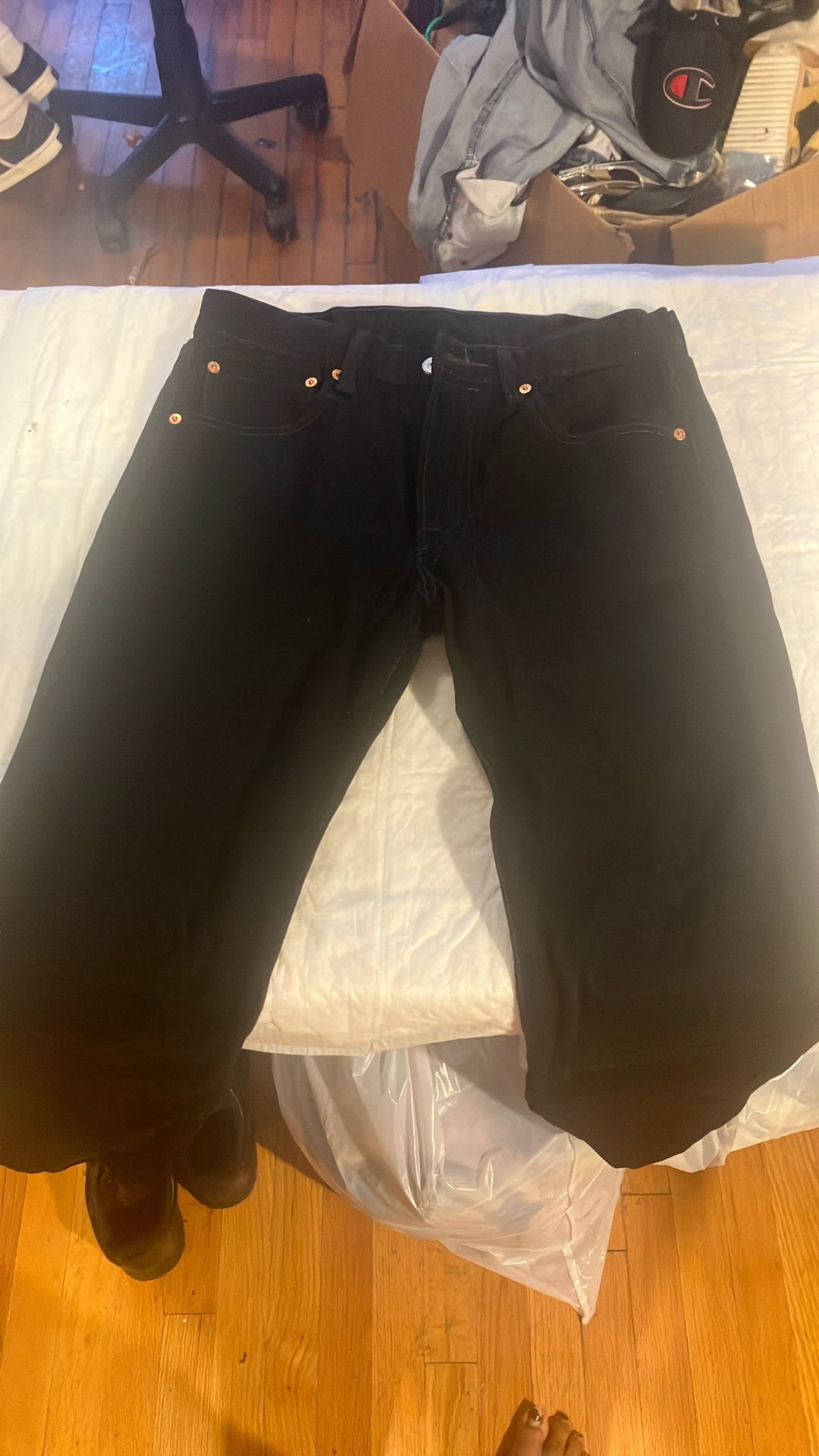 Black Levi Jeans