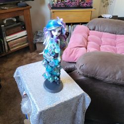 Monster High OOak Repaint Frankie Stein