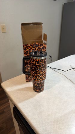 Leopard Print Insulated Tumbler with Handle