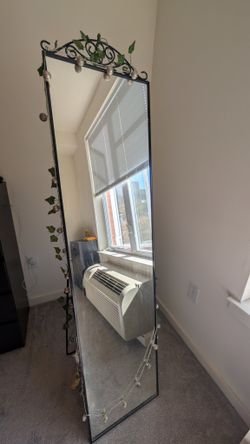 IKEA KARMSUND Full-Length Standing Mirror - Black