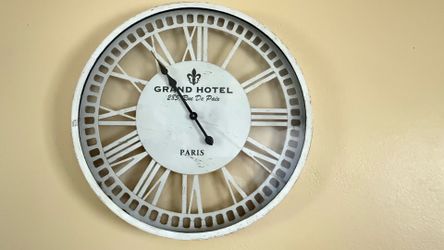 Grand hotel clock