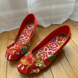 Embroidered Chinese Traditional Wedding Shoes  – Handmade US 6 w/ 1.6” Heel