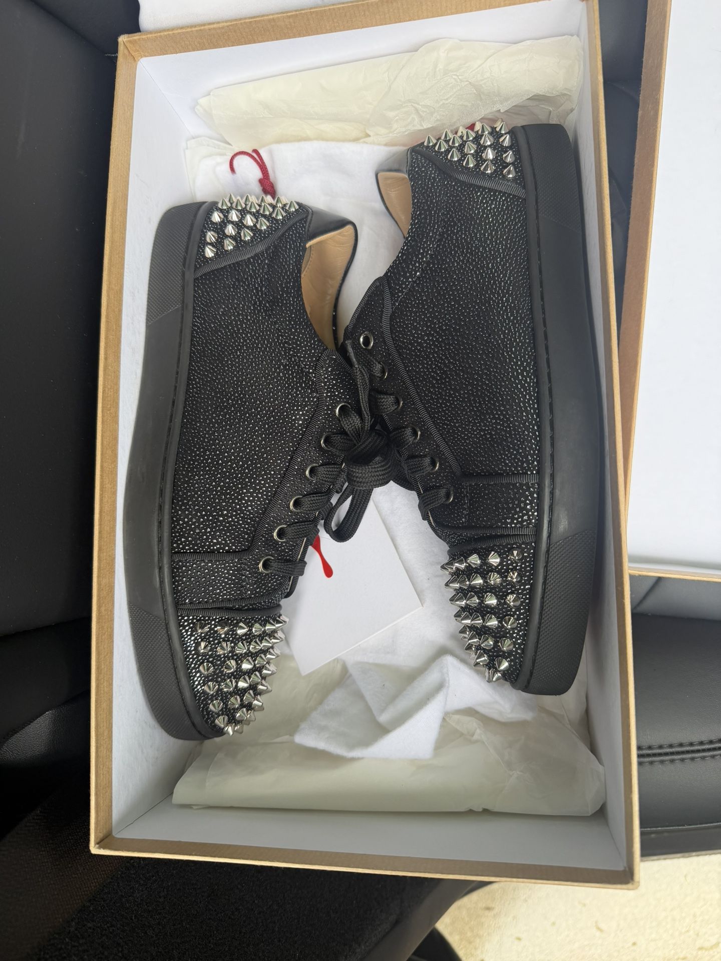 Christian Loubution Size 41 RED BOTTOMS