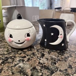 Carnival Cottage sugar and creamer set