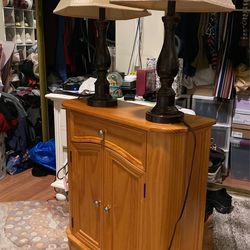 lamps and bureo good with diction