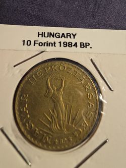 Vintage 1984 Hungarian 10 Forint coin