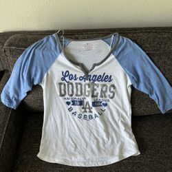 5th & Ocean Dodgers 3/4 Tee Size L