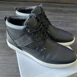 Steve Madden Black Leather Sneakers Size 8