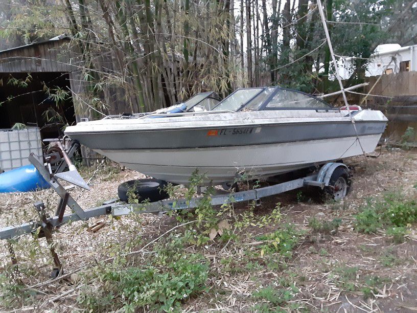 17.5 Boat For Sale Aluminum Trailer Included