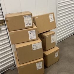 Lot Of 7 Brand New Light Fixtures. 