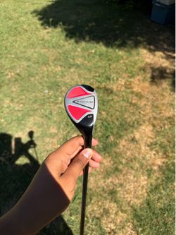 4 Hybrid golf club