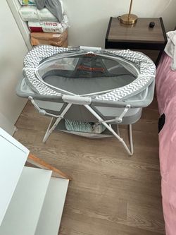 Infant Bassinet 0-6M