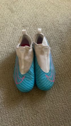 Nike pahntom gx size 6.0 youth kids