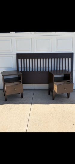 Dark Brown Headboard with Two Nightstands