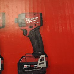 Milwaukee fuel hex impact with 5.0ah battery and charger