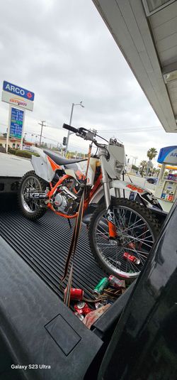 Moto kayo 230 año 2021