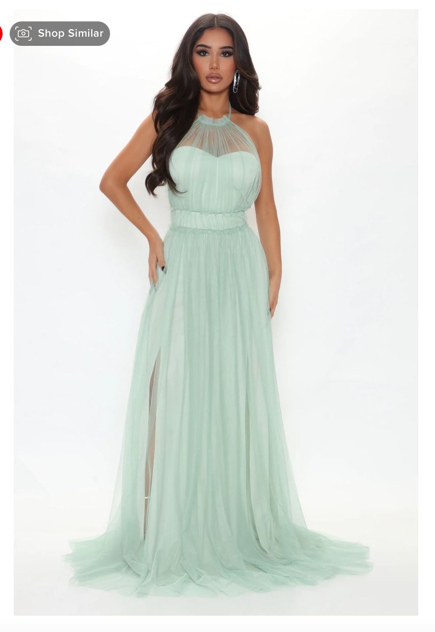 Prom / Wedding Guest Dress NEW WITH TAGS FASHIONOVA