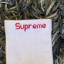 Supreme Socks