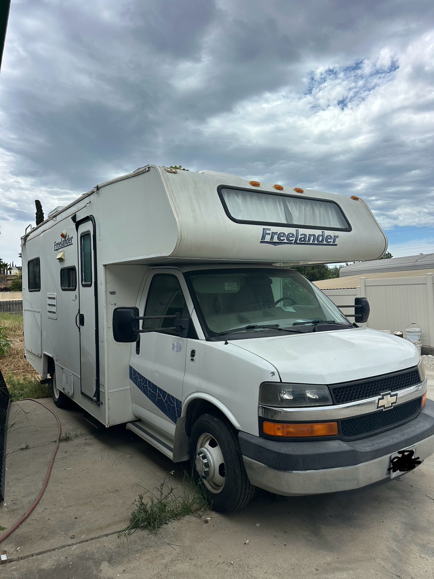 2008 Chevy Freelander Coachman