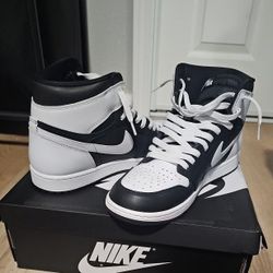 Jordan 1 Black White Sz10