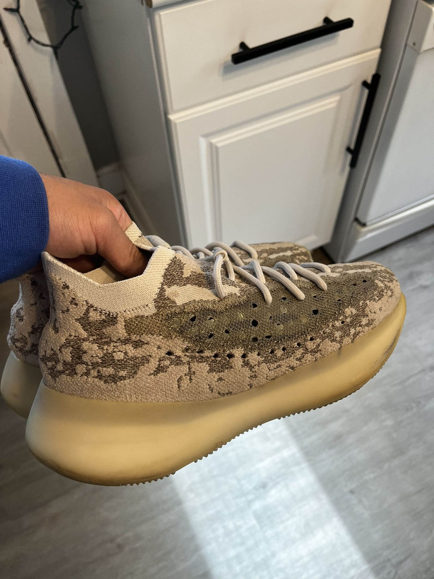 YEEZY 380 