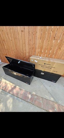 )BRAND NEW TOOL BOX 48X15X15" DIAMOND ALUMINUM INCLUDING SET KEYS,FOR ANY QUESTION TEXT ME PLEASE SE HABLA ESPAÑOL