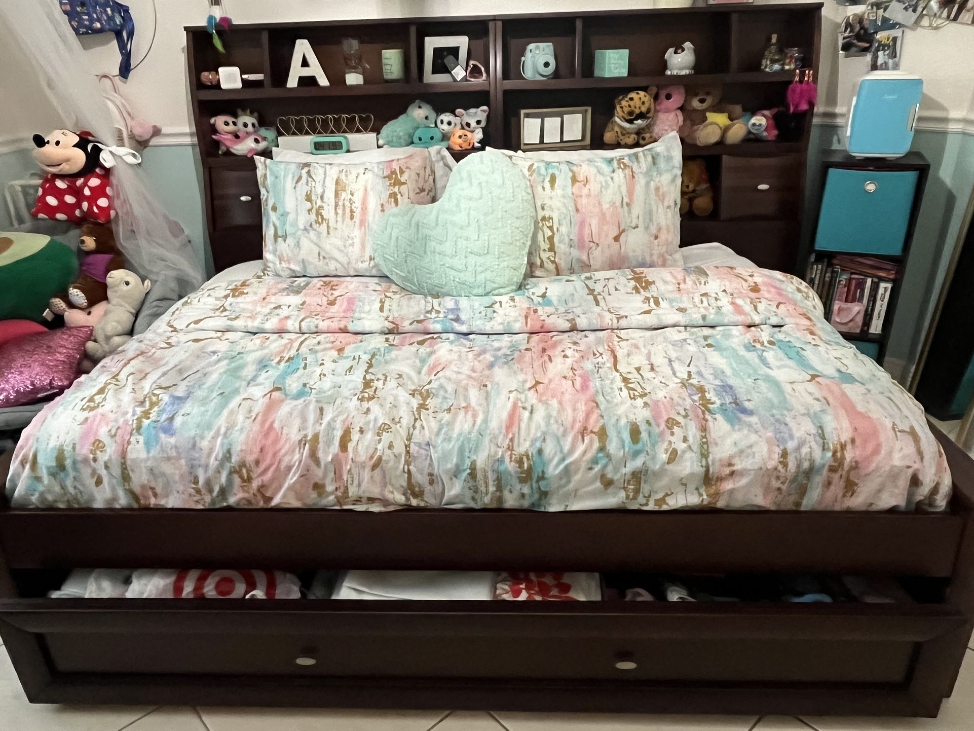 Full Bedroom Set - Price Negotiable.