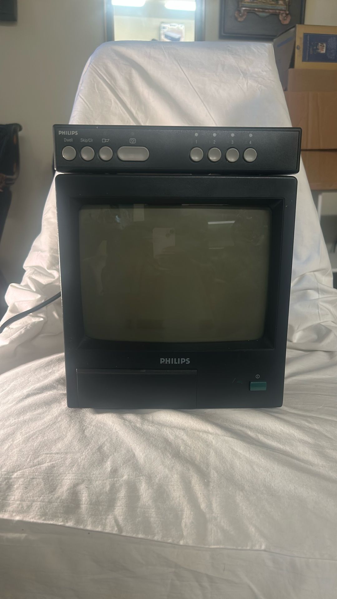 Phillips CCTV Monitor Plus 4 Channel Relay 