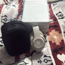 Beats Studio Pro