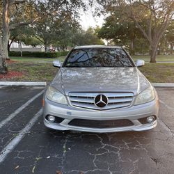 2009 Mercedes-Benz C-Class