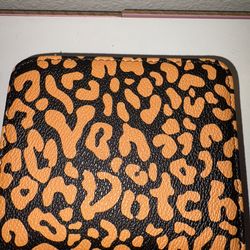 Von Dutch wallet brand new
