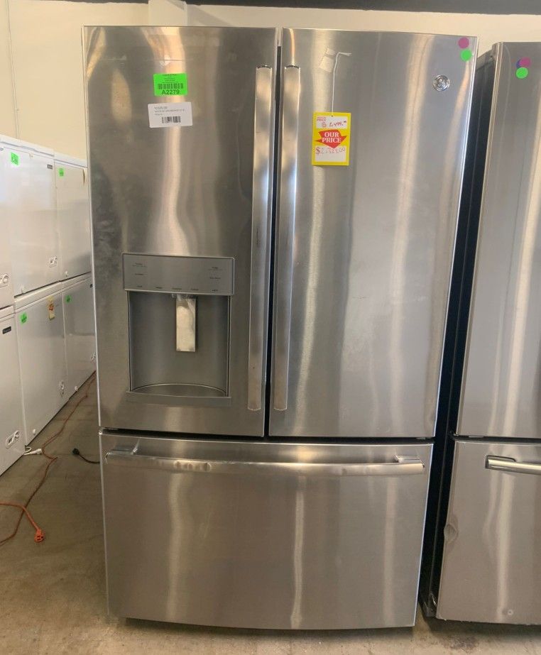 Refrigerator for Sale in Hutto, TX - OfferUp
