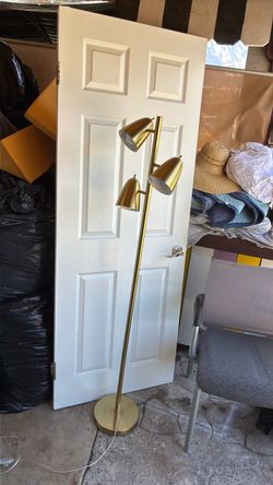 Floor lamp