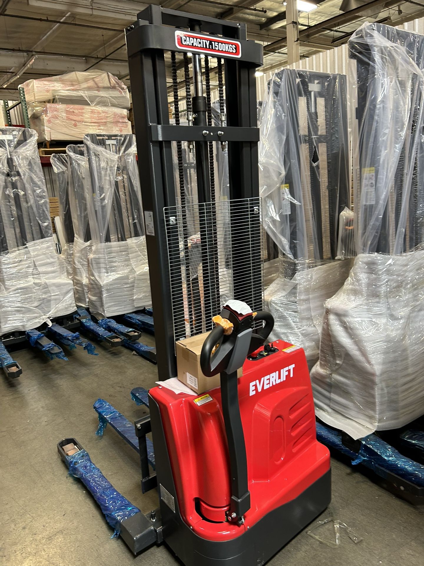 Brand New Fully Electric Powered Pallet Stacker Forklift 