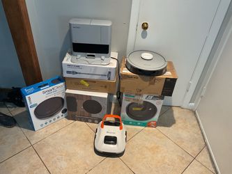 eufy RoboVac 30C WiFi Robot Vacuum + Dock / Aspiradora Robot – $100