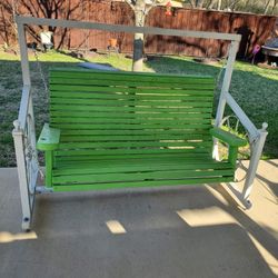 HEAVY DUTY GLIDER $300