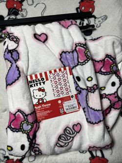 hello kitty valentine’s day blanket 